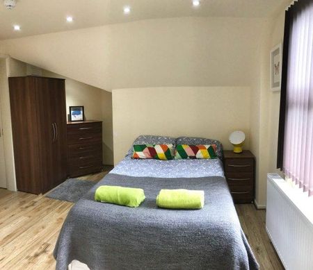 1 bedroom flat to rent - Photo 4