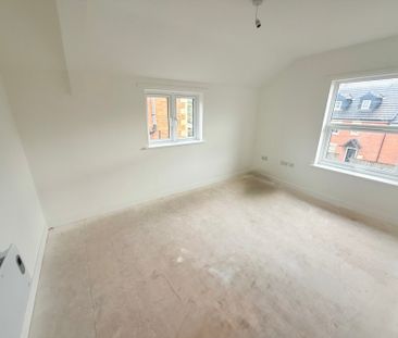 Sherborne Road, Yeovil, Somerset - Photo 4