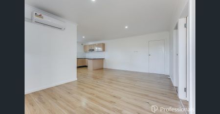 Rent Includes Electricity - Photo 3