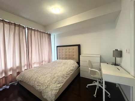 For Lease - 1 Bedford Road Unit# 715, Toronto, Ontario - Photo 2