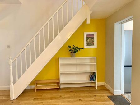 2 Bed Terraced House, British Road, BS3 - Photo 4