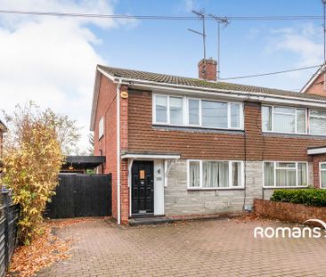 3 bedroom semi-detached house to rent - Photo 6