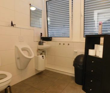 Moderne Praxisfläche in einem florierenden Ärztehaus in der Duisdor... - Photo 2