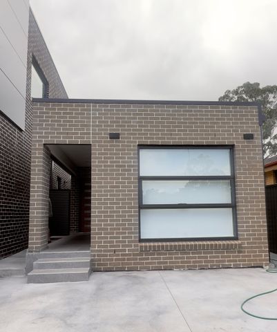 Near New two Bedroom Granny Flat - Photo 5