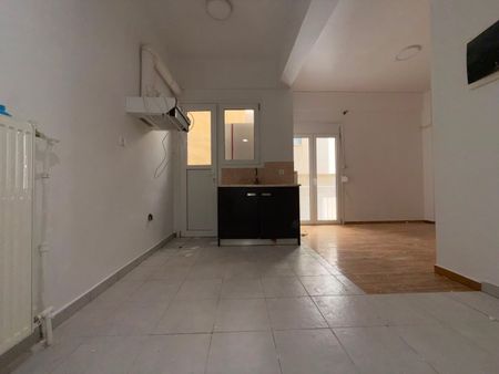 Studio/Γκαρσονιέρα για ενοικίαση Φωκίωνος Νέγρη (Κυψέλη) - Φωτογραφία 3