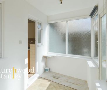 3 bedroom semi-detached house to rent - Photo 5