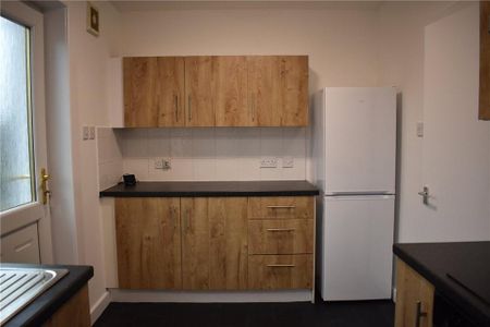 2 bedroom bungalow to rent - Photo 3