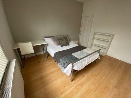 3 bedroom house share to rent - Photo 4