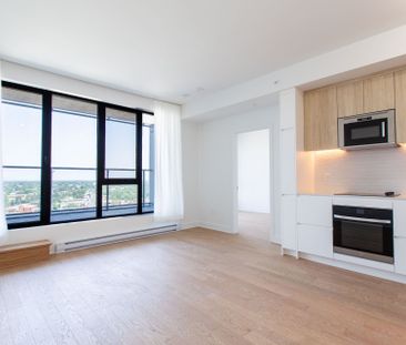200 Rue Marie Charles Le Moyne, Longueuil (Le Vieux-Longueuil), QC J4K - Photo 6