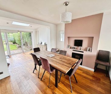 4 bedroom semi-detached house to rent - Photo 5