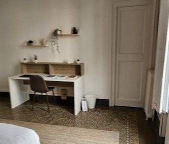 Rambla de Catalunya, Barcelona, Catalonia 08008 - Photo 3