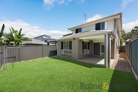 Stylish Living Close to Transport & Amenities - Photo 4