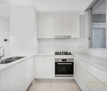 Spacious 2 Bed + 2 Bath + 1 Parking Apartment in the Heart of Burwood! - Photo 6