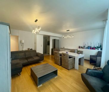 Appartement te huur - Photo 1