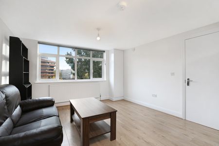 1 Bed Flat, Gordon Road, W5 - Photo 2