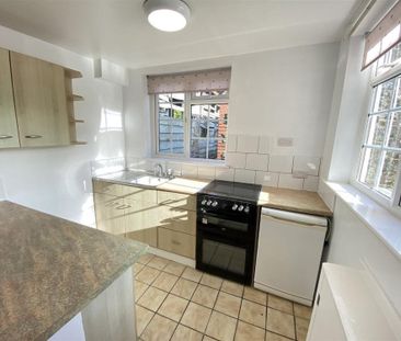 Dartington, Totnes - Photo 2