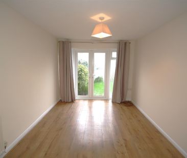 Kent CanterburyUlcombe Gardens, CT2 7QY, Canterbury - Photo 1