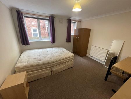 5 bedroom maisonette to rent - Photo 3