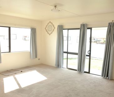 4/29 Aeronautic Road, Takanini - Photo 2