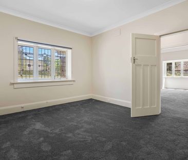 13 Eastern Valley Way, Northbridge NSW 2063 - House For Rent | Domain - Photo 1