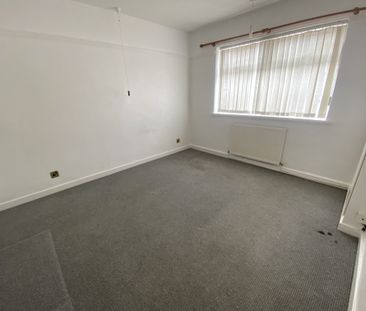 Hunt Lane, Doncaster - Photo 4