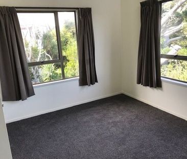 Rooms with a View - Photo 1