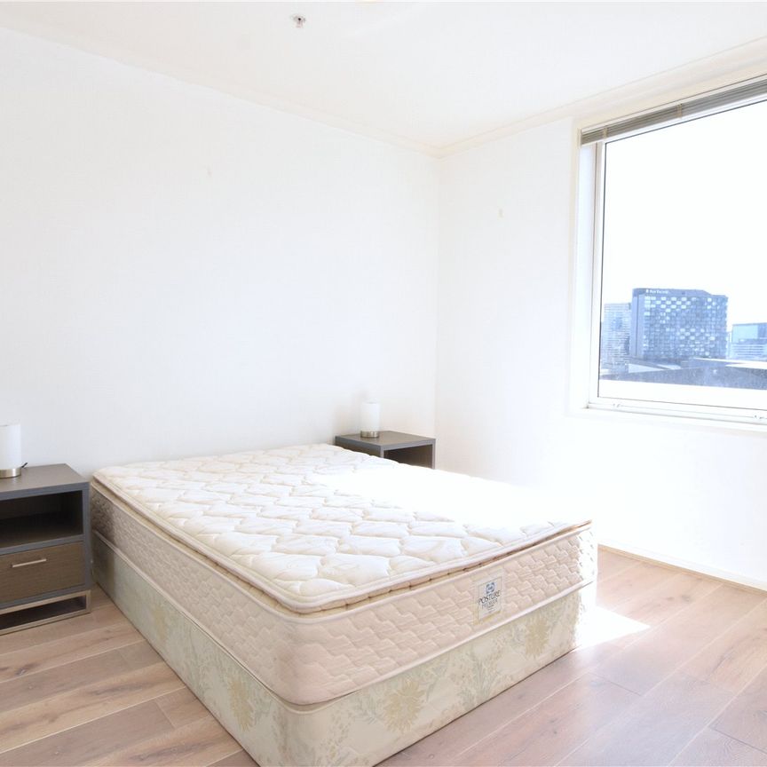 113/79 Whiteman Street - Photo 1
