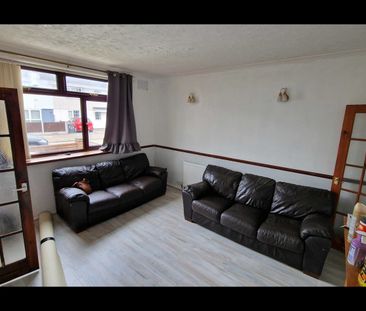 3 Bed Semi-Detached House, Keightley Road, LE3 - Photo 1