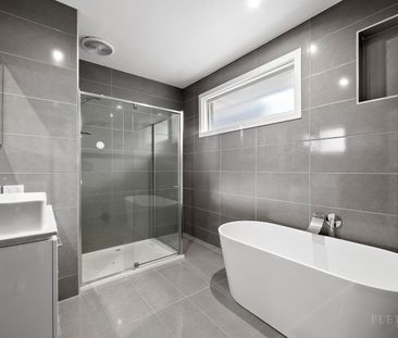 56 Bayswater Rd, Croydon VIC 3136 - House For Rent | Domain - Photo 6