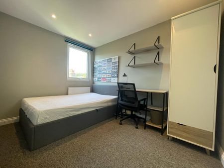 5 bedroom terraced house to rent - Photo 5