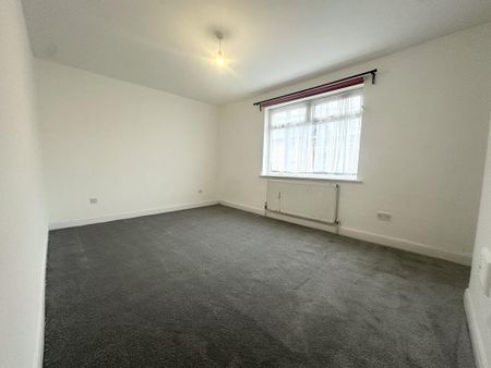 2 bedroom townhouse to rent - Photo 3