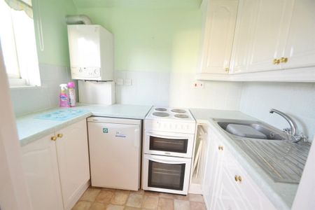1 bedroom flat to rent - Photo 2
