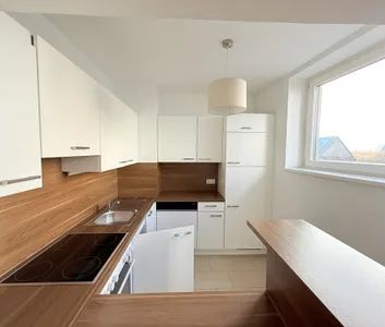 Geräumige 3-Zimmer Wohnung in ruhiger Seitengasse und guter Raumaufteilung! - Photo 3