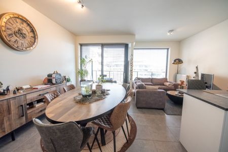 Residentie VOLTE, appartement TE HUUR op de 1ste verdieping in centrum Waregem! - Photo 3