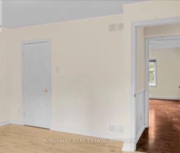 26 CYNTHIA CRESCENT - Photo 4