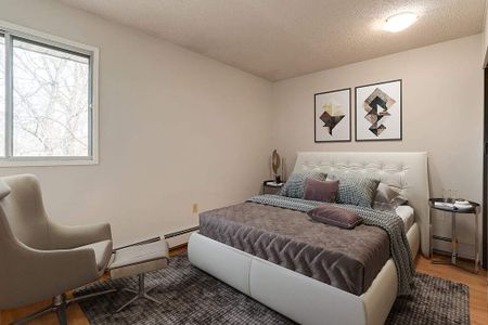 2 Bedroom - Photo 4
