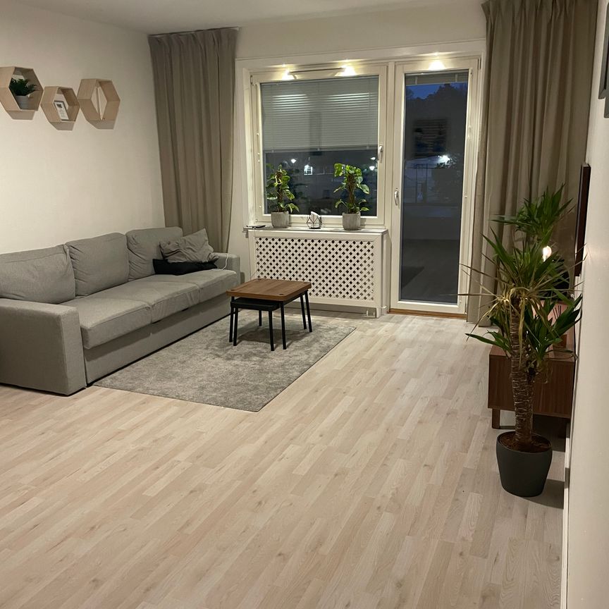 Vårdkasevägen, Järfälla - Photo 1