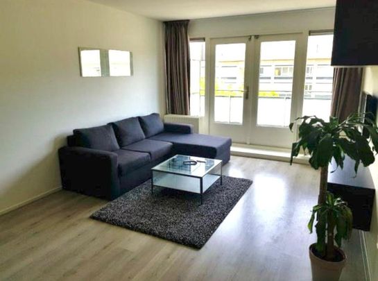 Appartement te huur: Ekingenstraat 256 1069 GZ Amsterdam - Photo 1