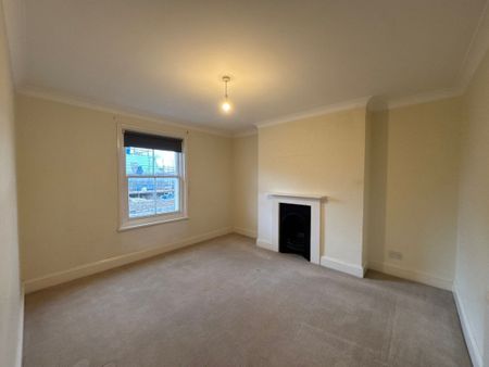 Lansdowne Street, Hove - Photo 5