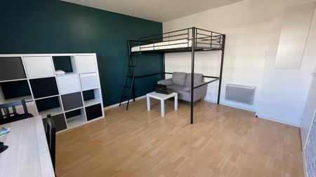 Location Appartement 1 pièce Meublé 22m² NANTES 44300 - Photo 2