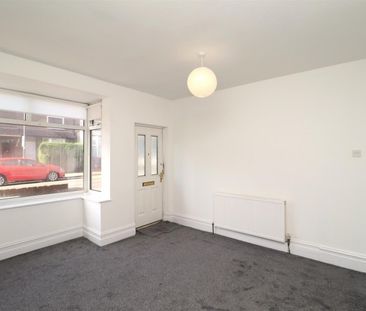 Arbury Road, Nuneaton - Photo 2