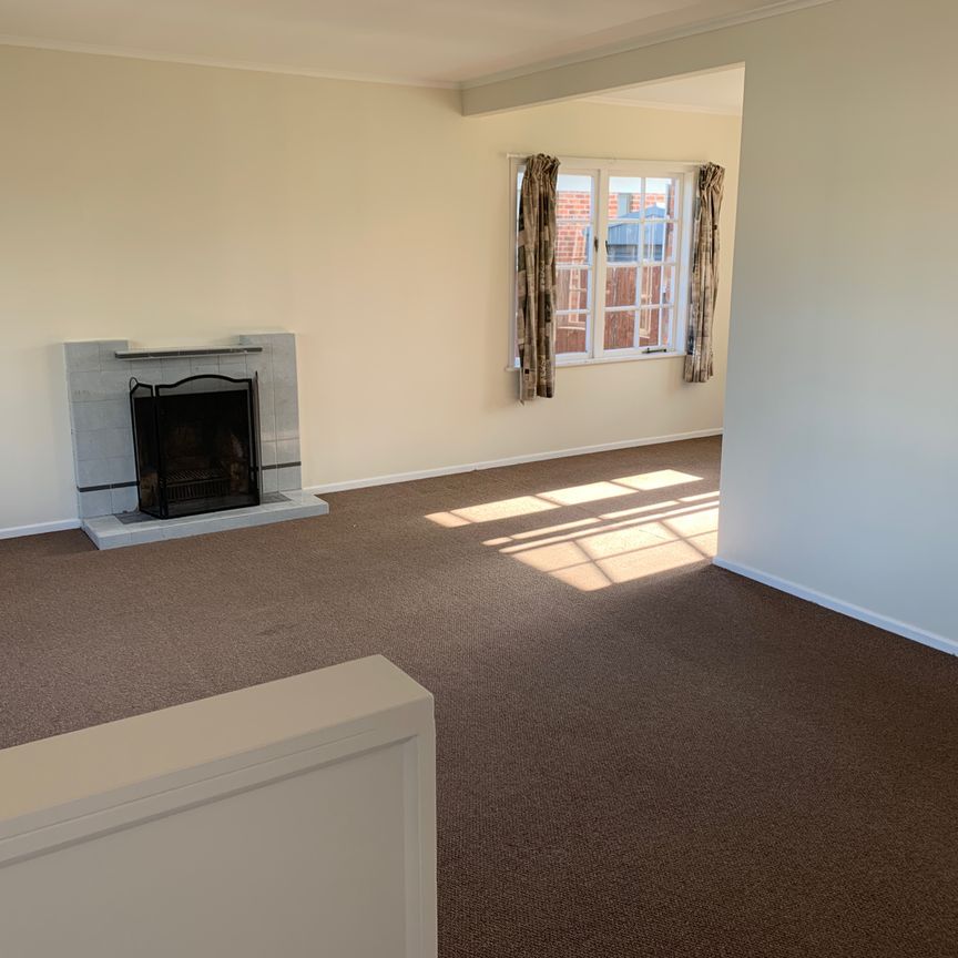 3 bedroom home - Photo 1