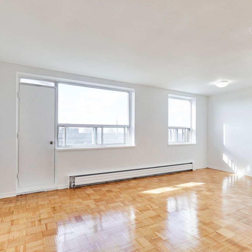 For Lease - 1765 Lawrence Avenue Unit# 714, Toronto, Ontario - Photo 1