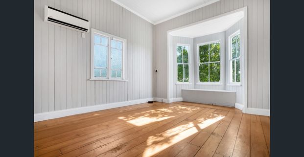 Big Queenslander - Photo 1