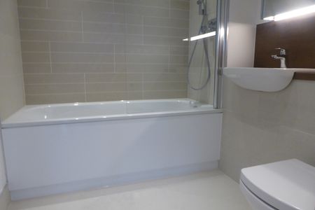 Hanover House, Reading, RG1 4NN - Photo 2