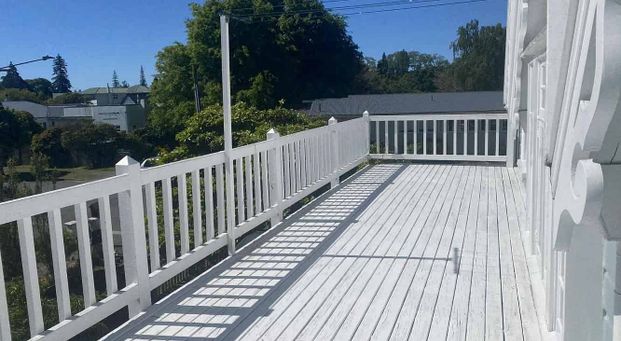 2BR Stoke character flat with Deck & Garden - Photo 1