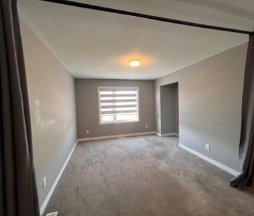 For Lease - 965 Fameflower Street, Barrhaven, Ontario - Photo 5