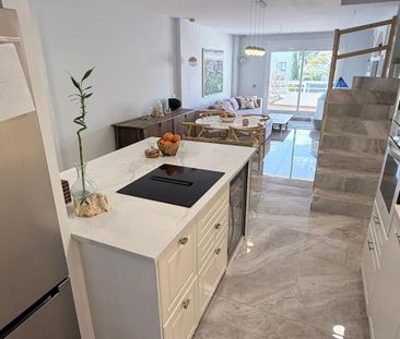 Penthouse Duplex in Estepona - Photo 3