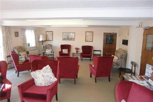 1 bedroom retirement property to rent - Photo 1