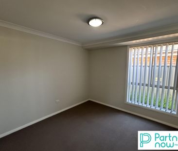 30 Orley Drive, TAMWORTH NSW 2340 - Photo 5
